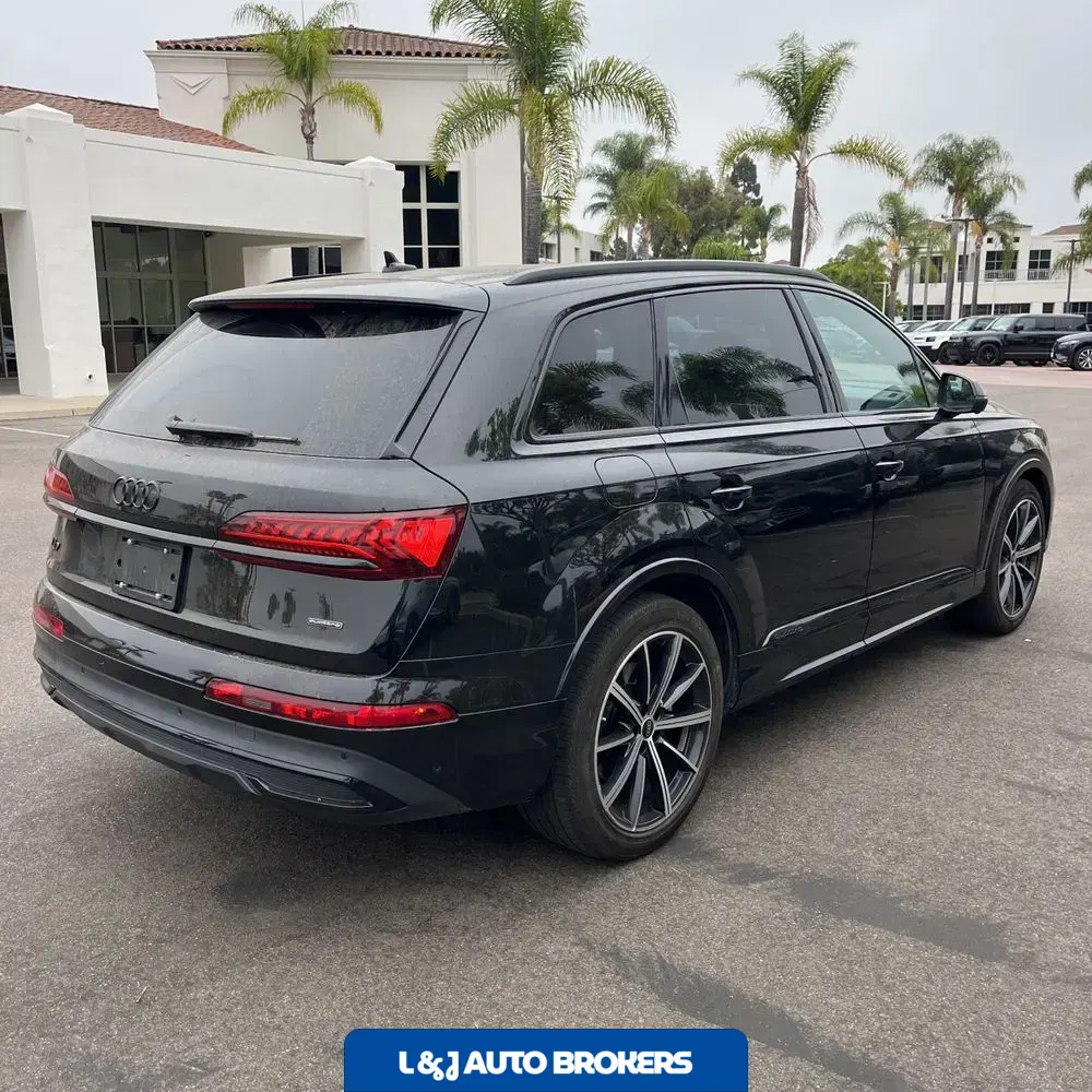 2023 Audi Q7 Prestige 55 TFSI