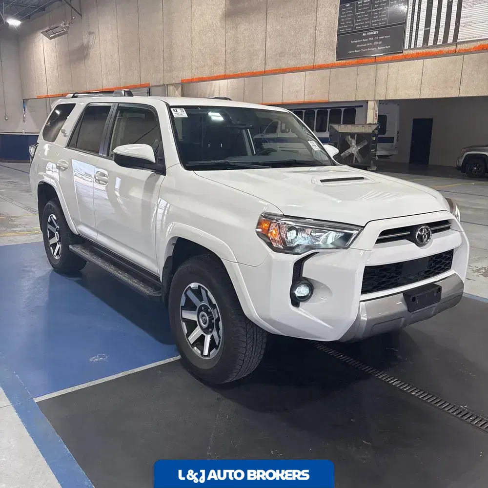 2023 Toyota 4Runner TRD Off-Road