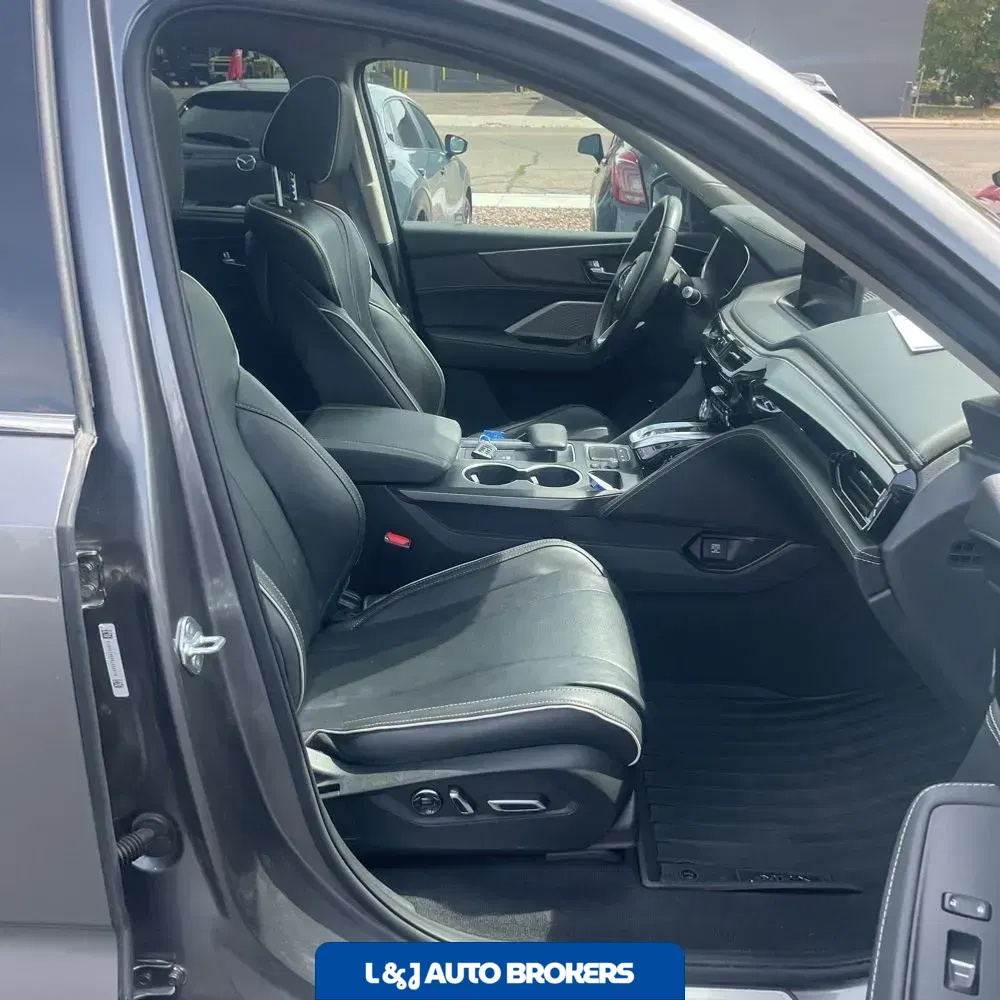 2024 Acura MDX SH-AWD w/Advance