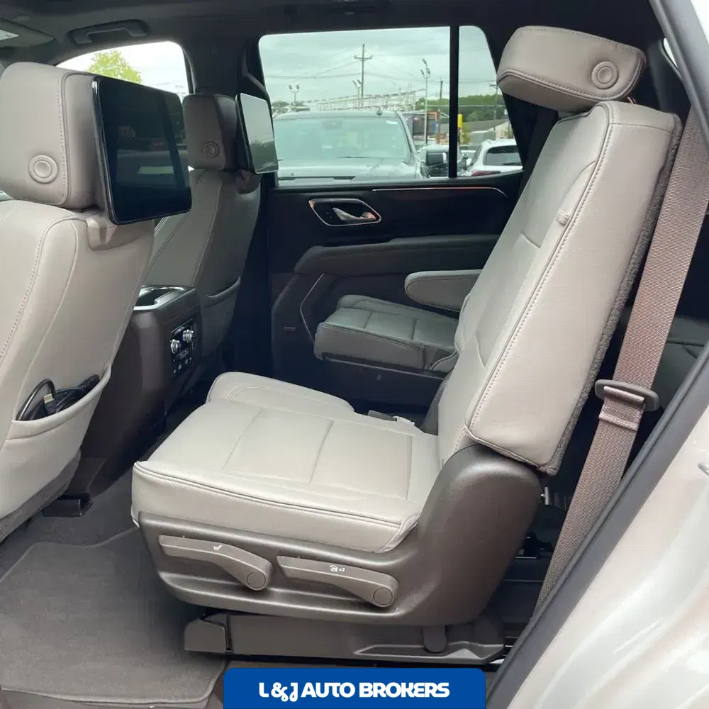 2021 GMC Yukon SLT