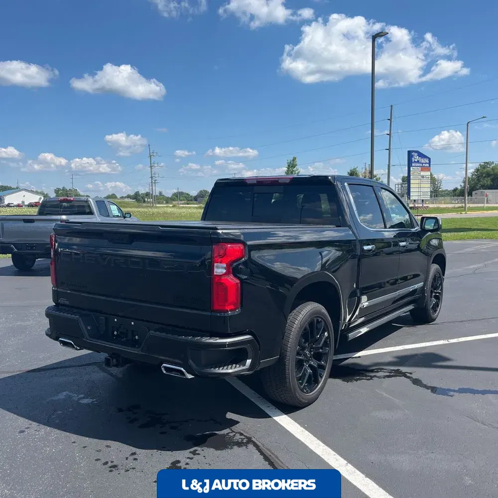 2024 Chevrolet Silverado 1500 High Country