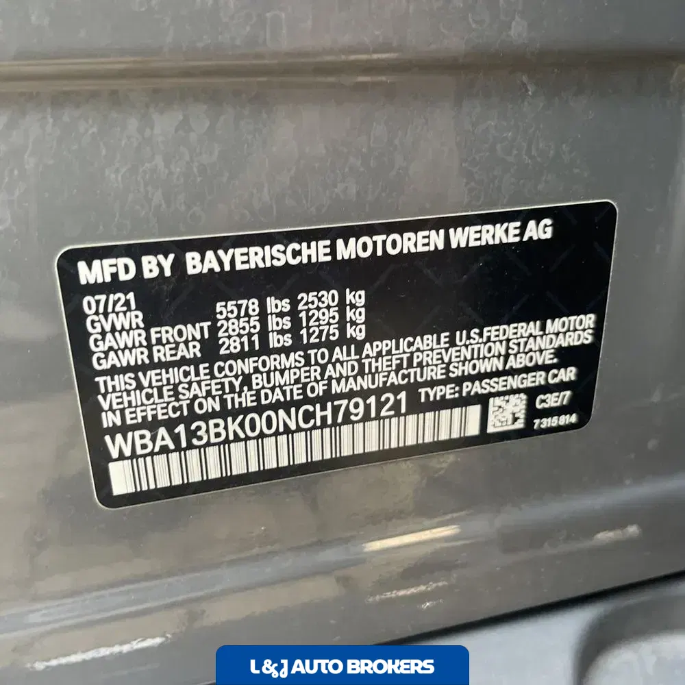 2022 BMW 5-Series M550xi