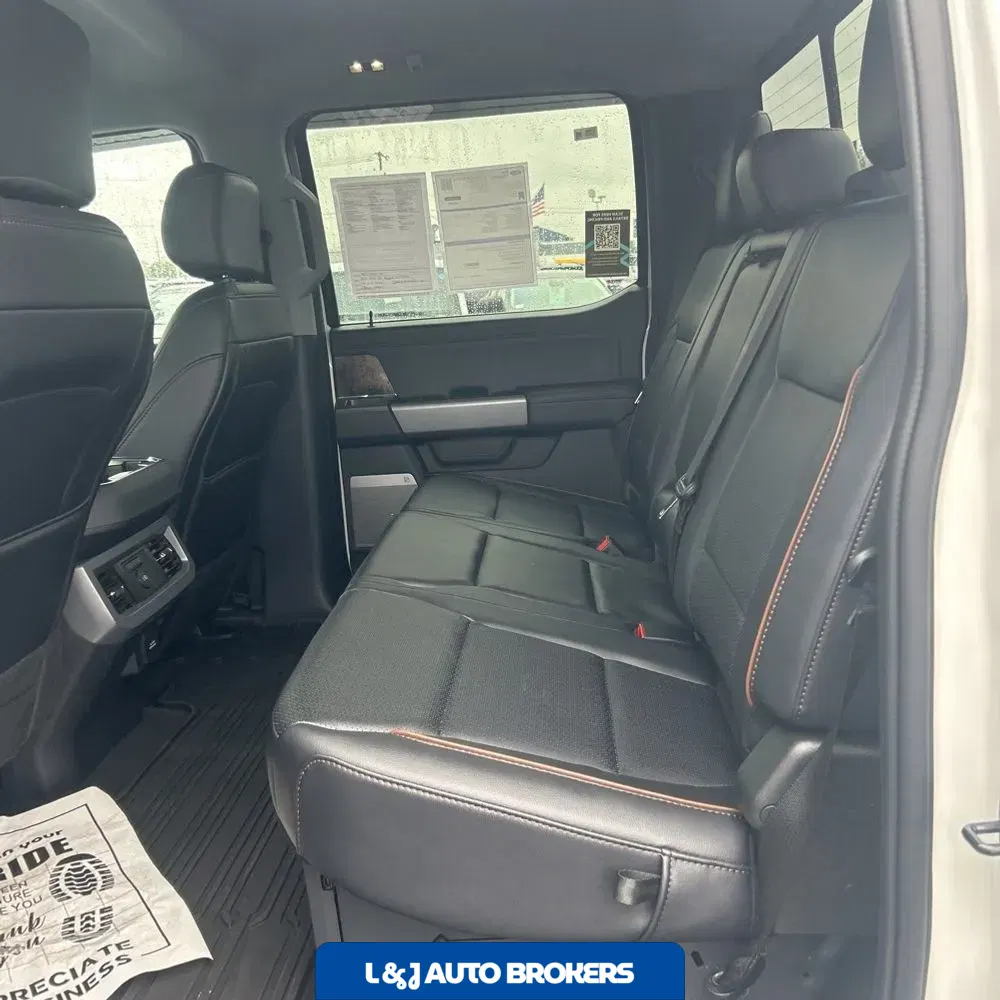 2025 Ford F-350 Super Duty Lariat