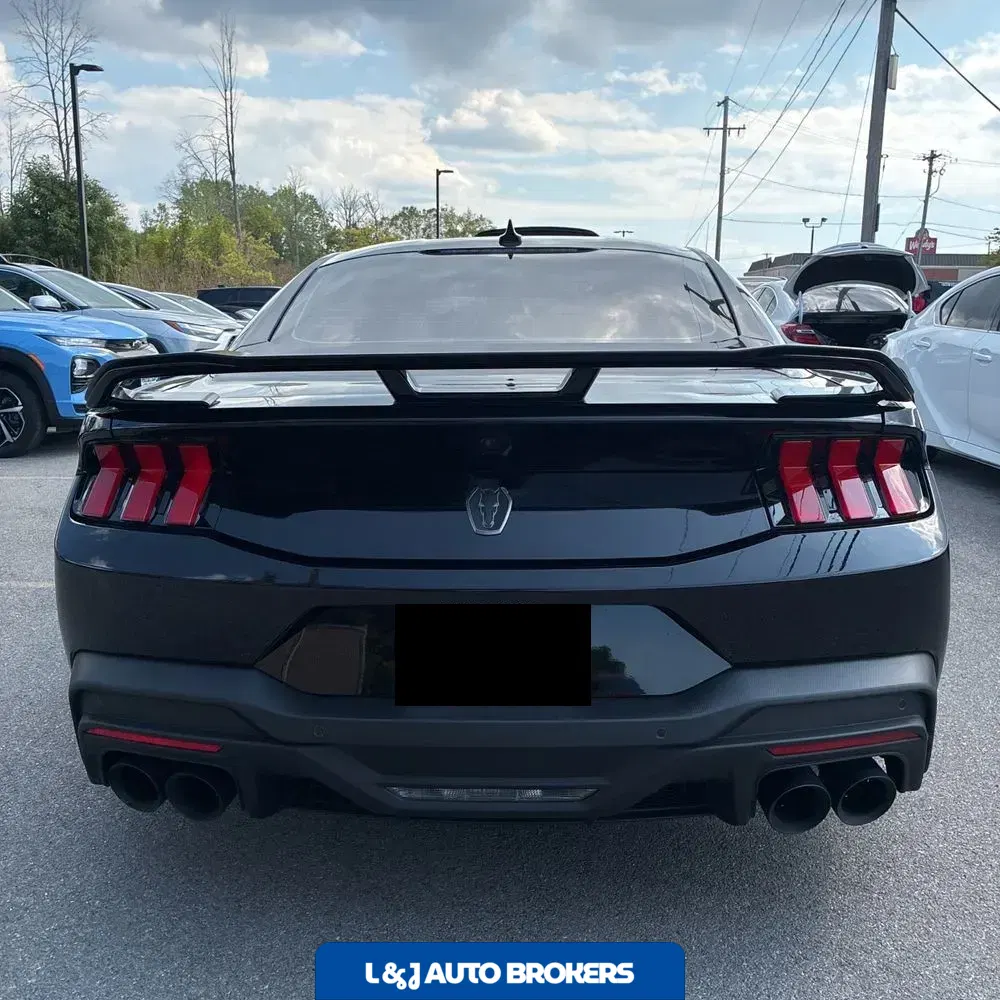 2024 Ford Mustang Dark Horse