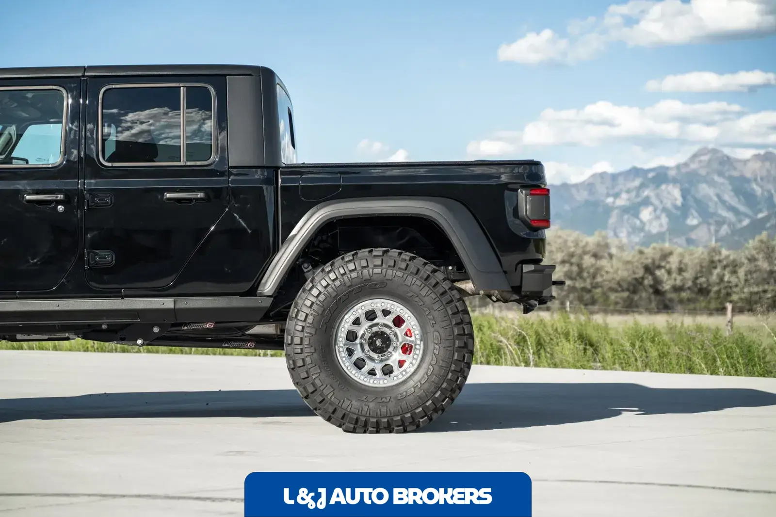 Hellcat-Powered 2023 Jeep Gladiator Rubicon by America’s Most Wanted 4×4