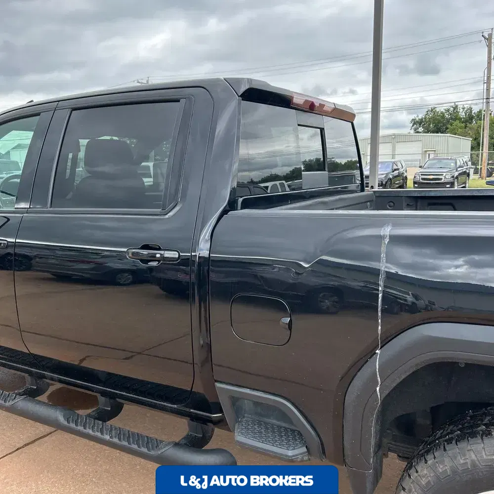 2022 GMC Sierra 2500HD AT4