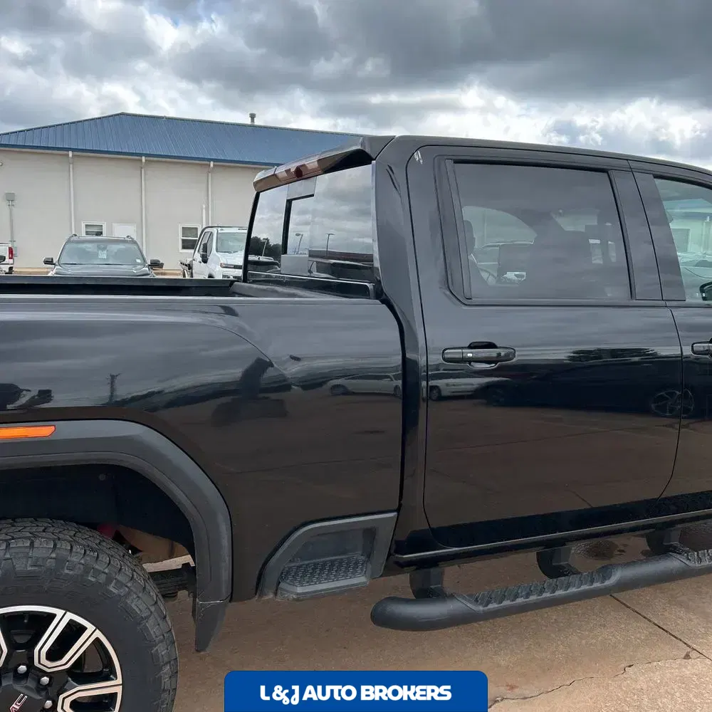 2022 GMC Sierra 2500HD AT4