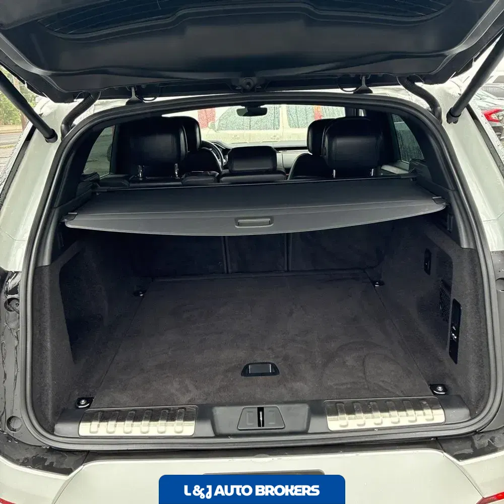 2024 Land Rover Range Rover Sport Dynamic SE P400