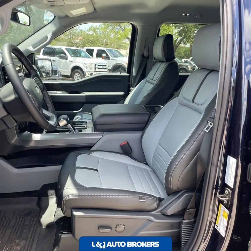 2025 Ford F-150 Lightning XLT