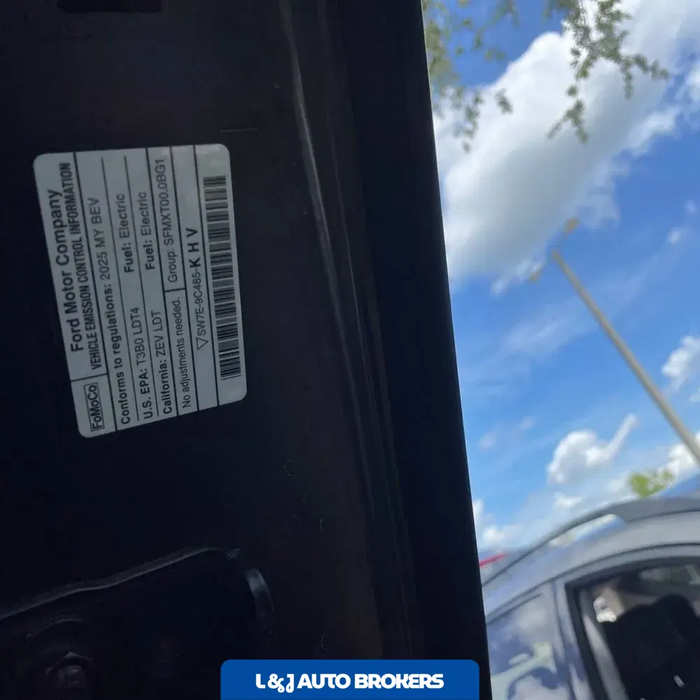 2025 Ford F-150 Lightning XLT