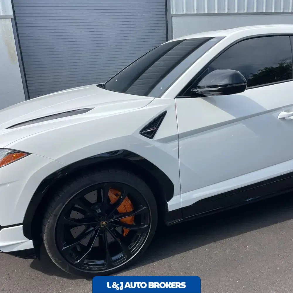 2023 Lamborghini Urus S