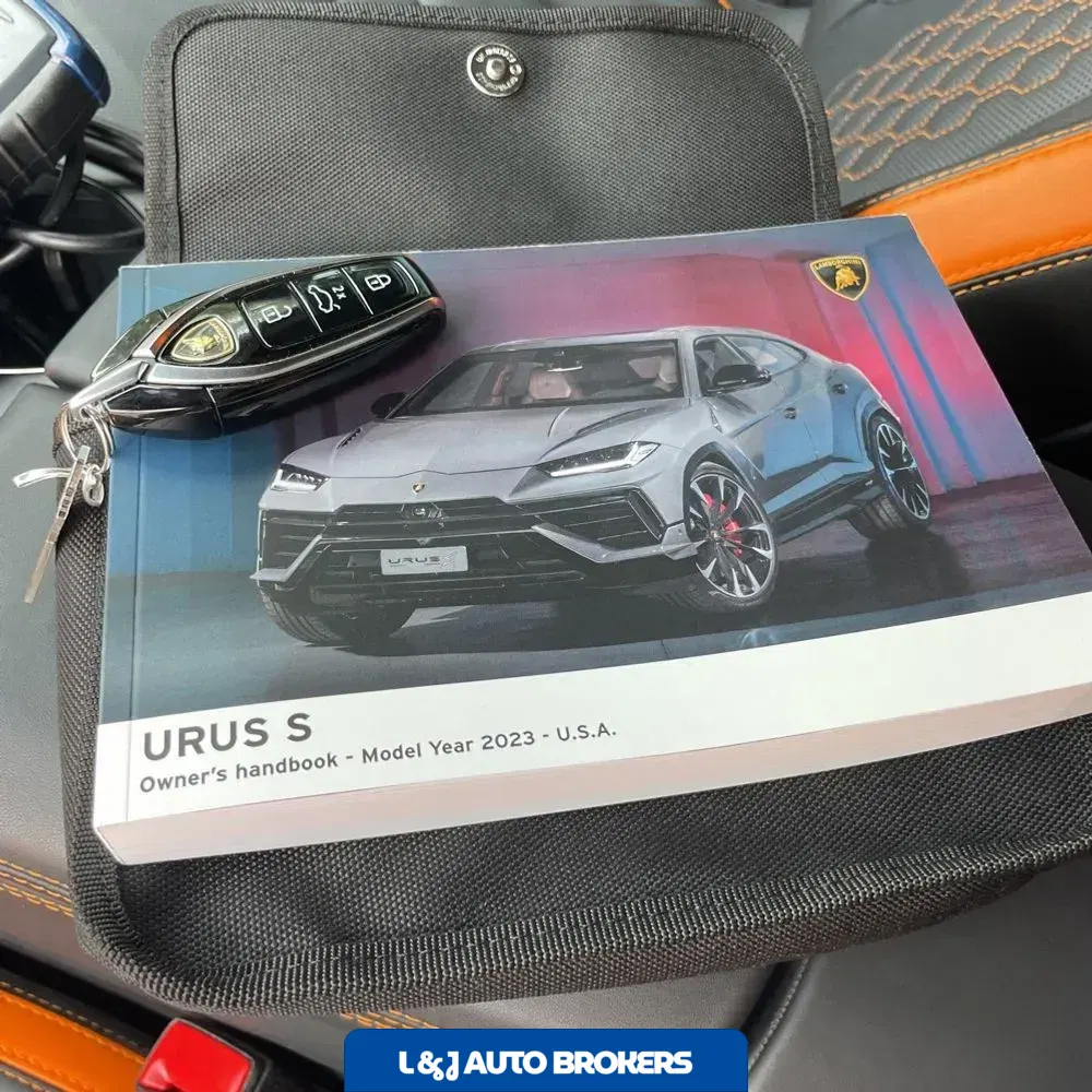 2023 Lamborghini Urus S
