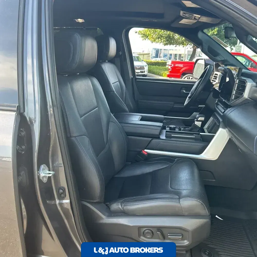 2023 Toyota Sequoia Platinum