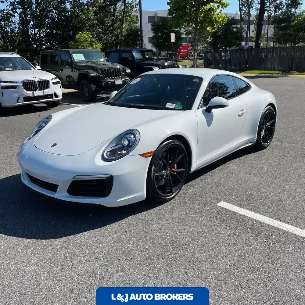 2019 Porsche 911 Carrera 4S
