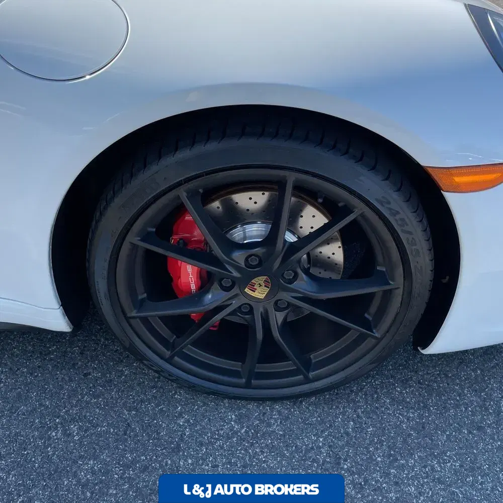 2019 Porsche 911 Carrera 4S