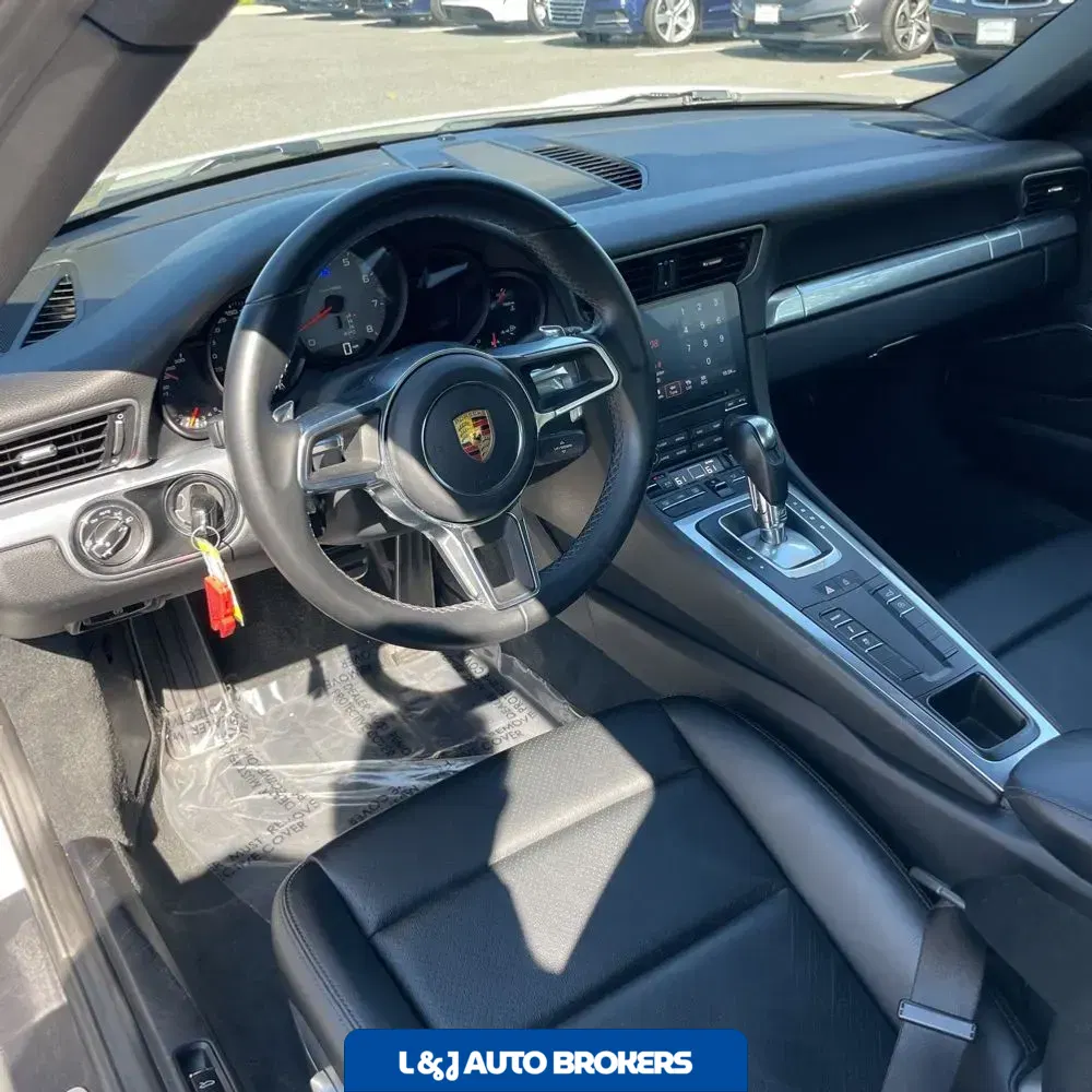 2019 Porsche 911 Carrera 4S