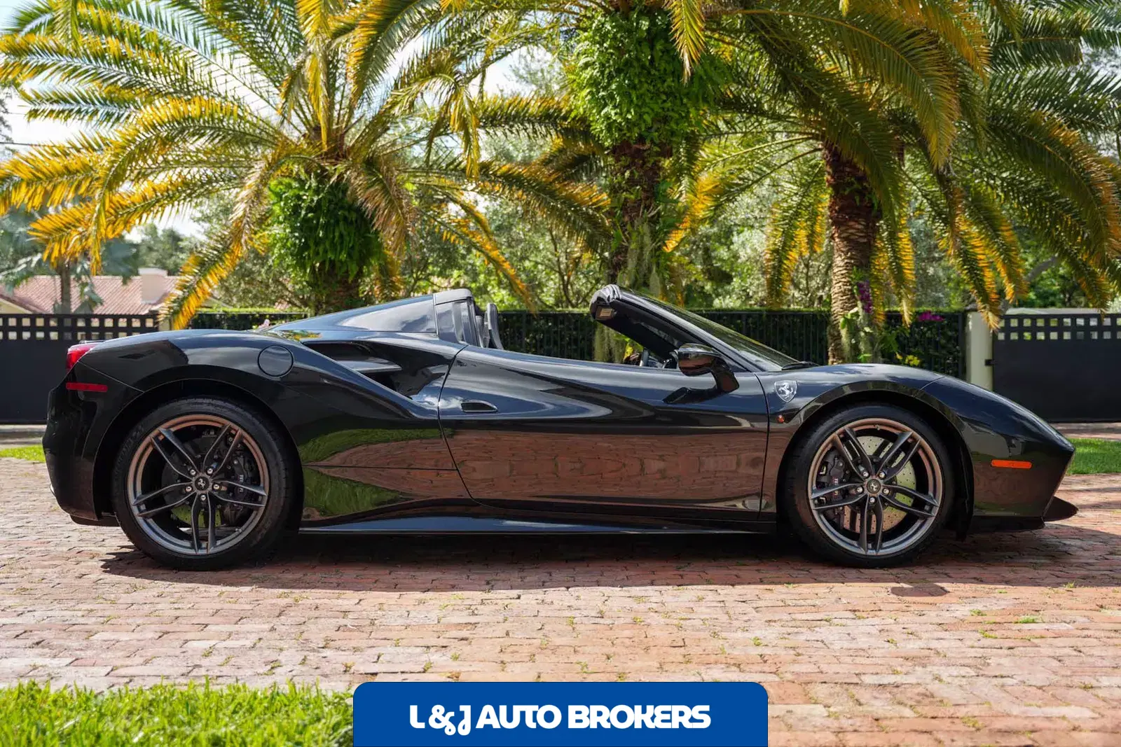 2018 Ferrari 488 Spider Spider