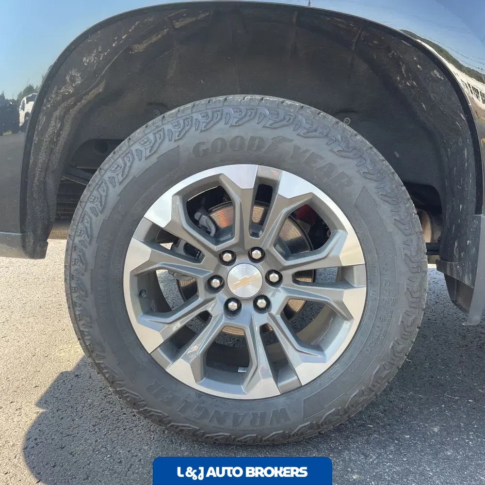2023 Chevrolet Silverado 1500 High Country
