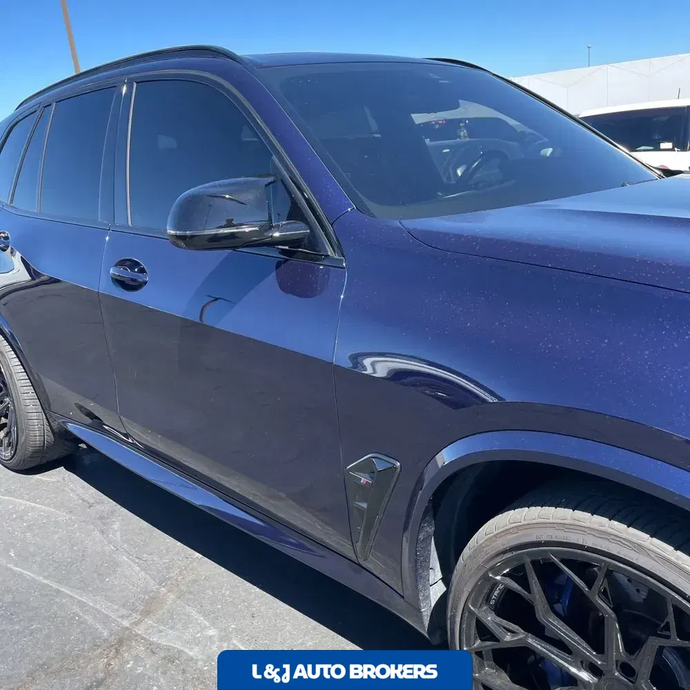 2022 BMW X5 M