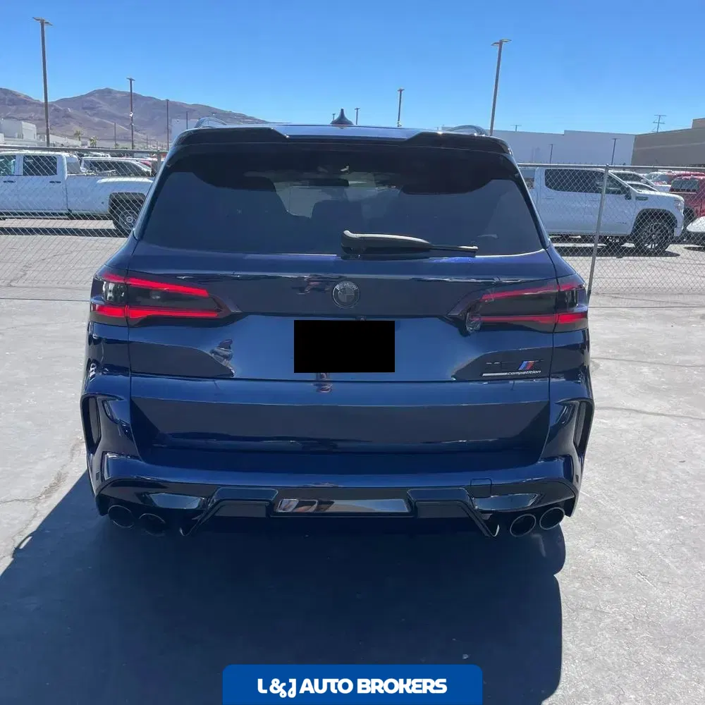 2022 BMW X5 M