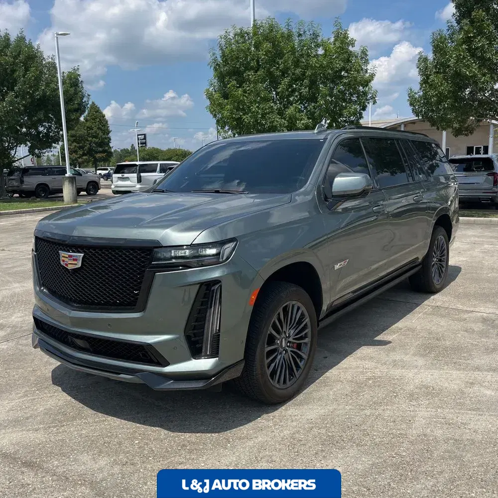 2023 Cadillac Escalade-V ESV Base