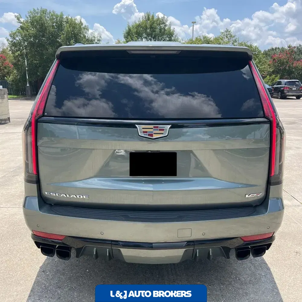 2023 Cadillac Escalade-V ESV Base