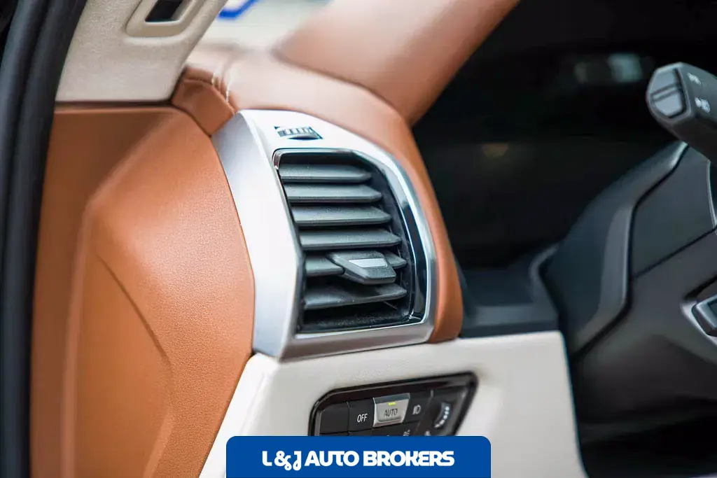 2020 BMW M8 First Edition 1/400