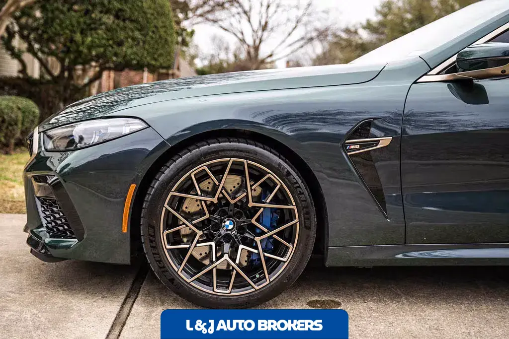 2020 BMW M8 First Edition 1/400