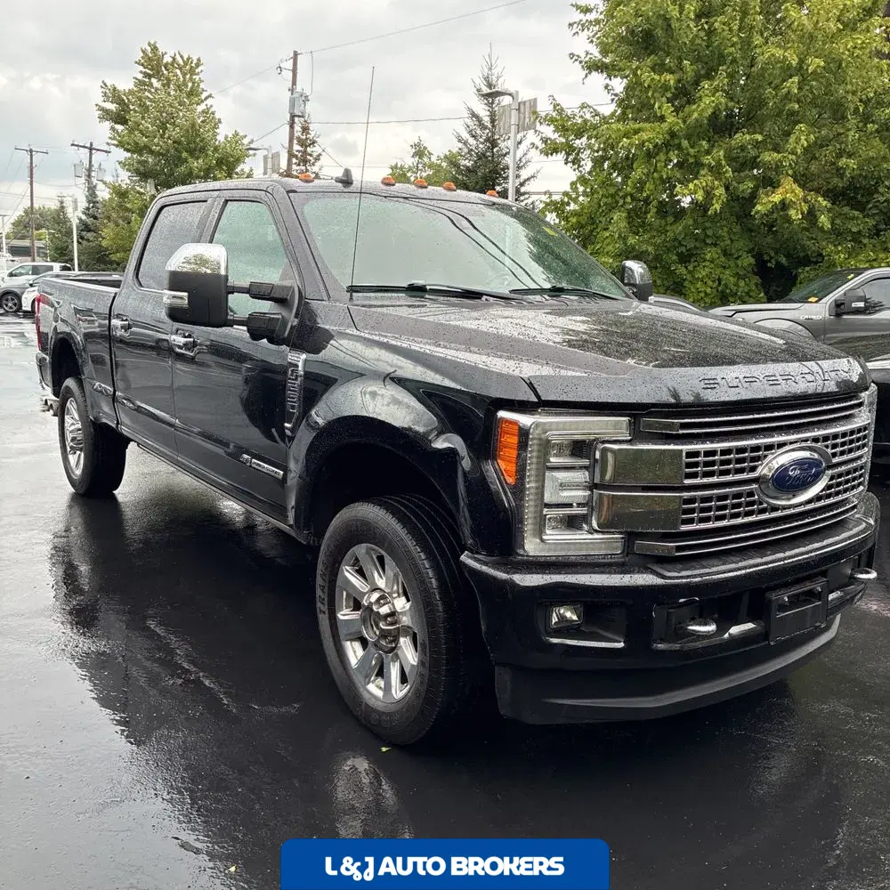 2019 Ford F250 S/D Platinum