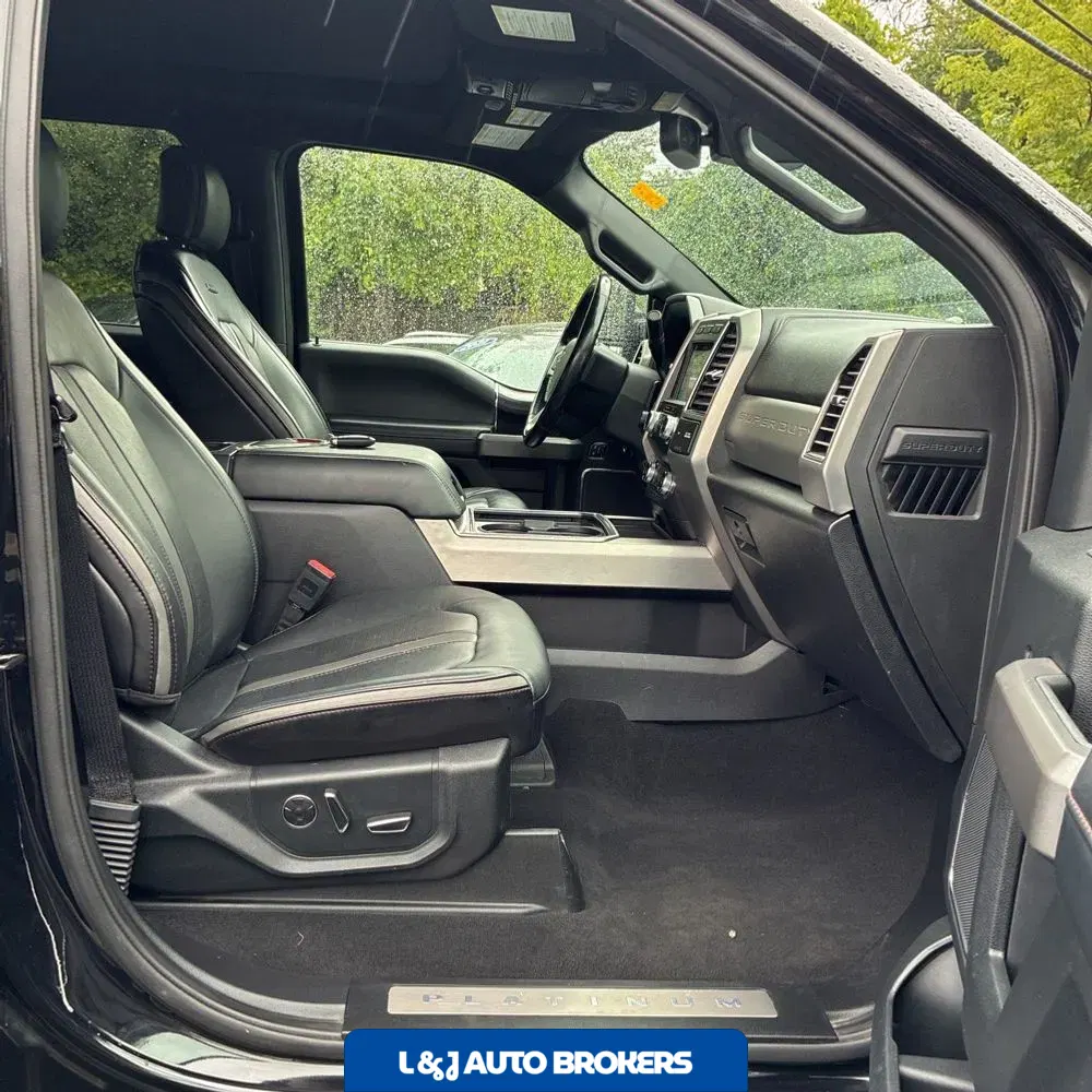 2019 Ford F250 S/D Platinum
