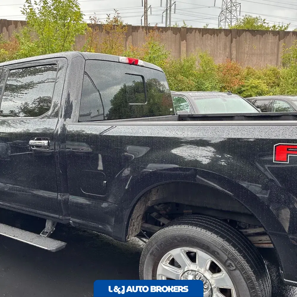 2019 Ford F250 S/D Platinum