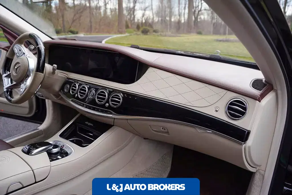 2019 Mercedes-Benz S63 AMG