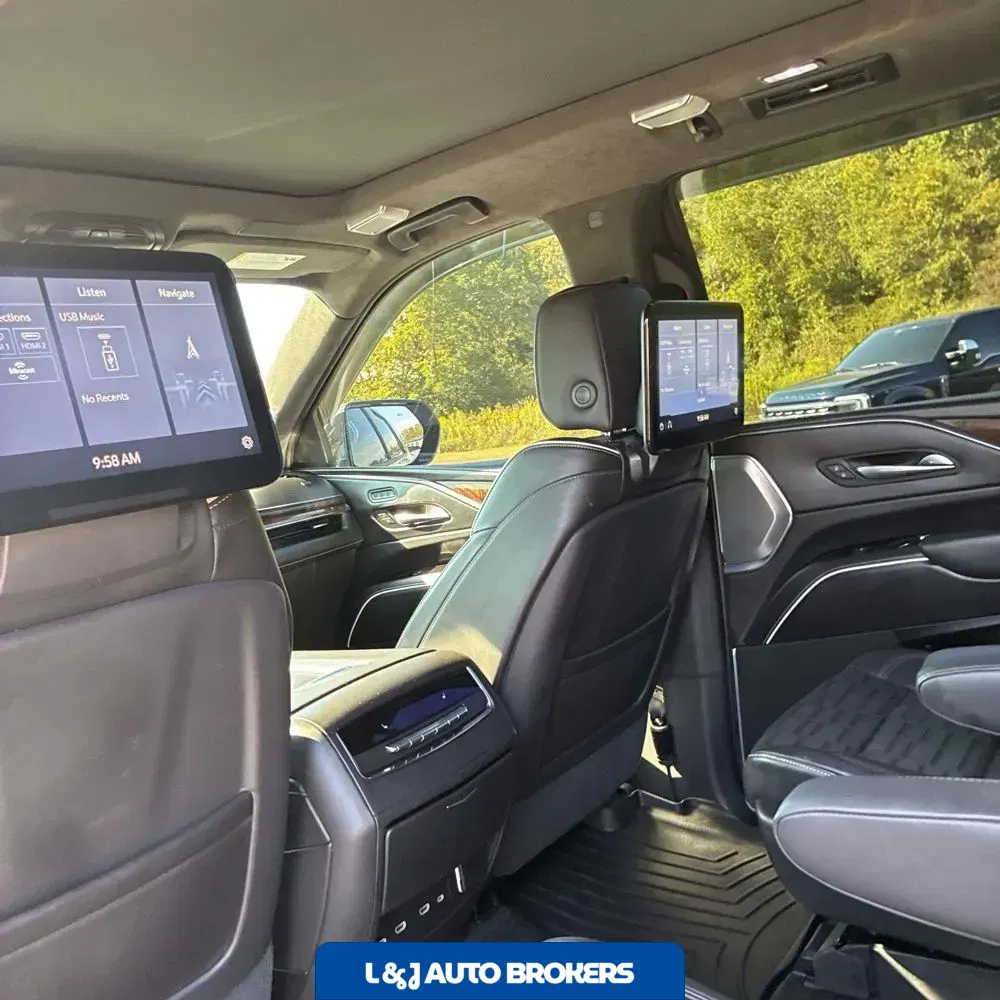 2021 Cadillac Escalade Sport Platinum