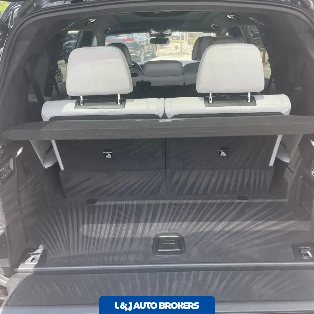 2025 BMW X7 XDrive40i