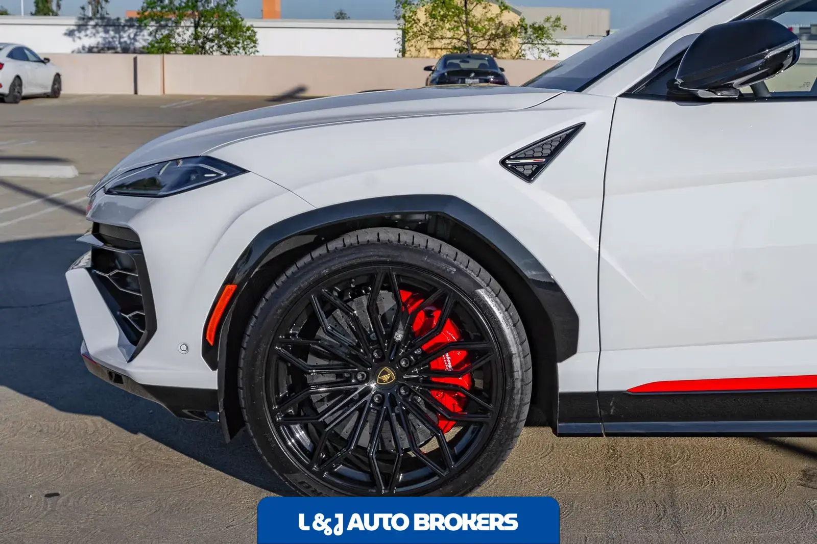 2025 Lamborghini Urus SE