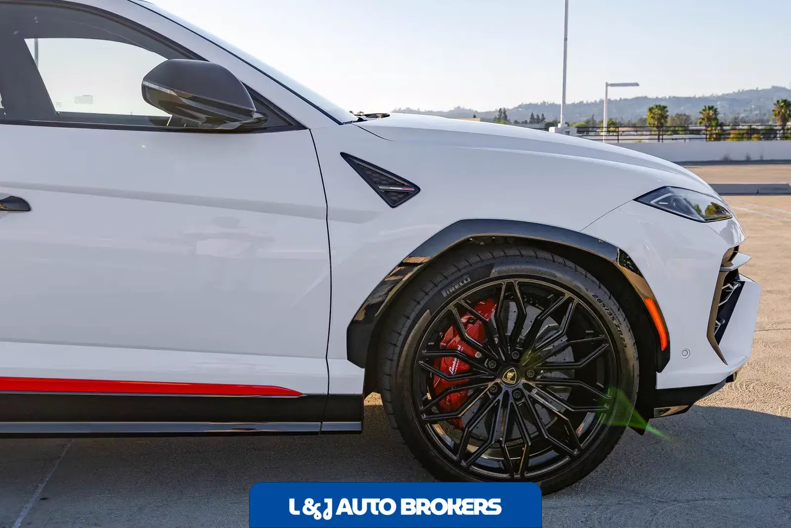 2025 Lamborghini Urus SE