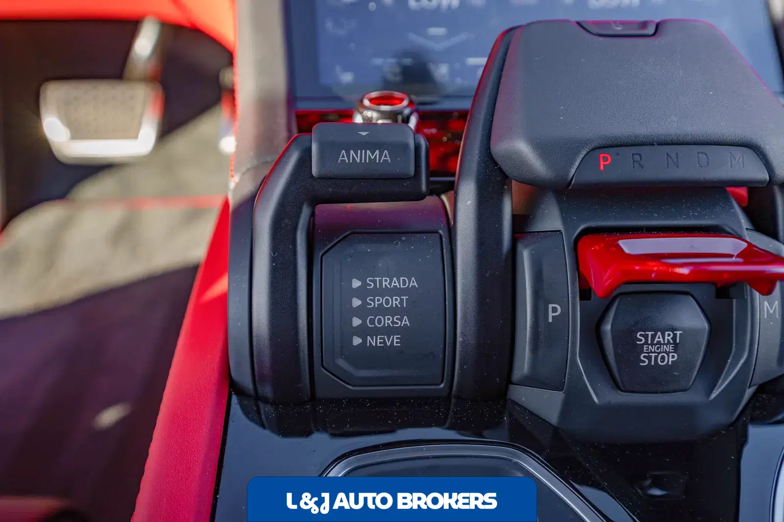 2025 Lamborghini Urus SE