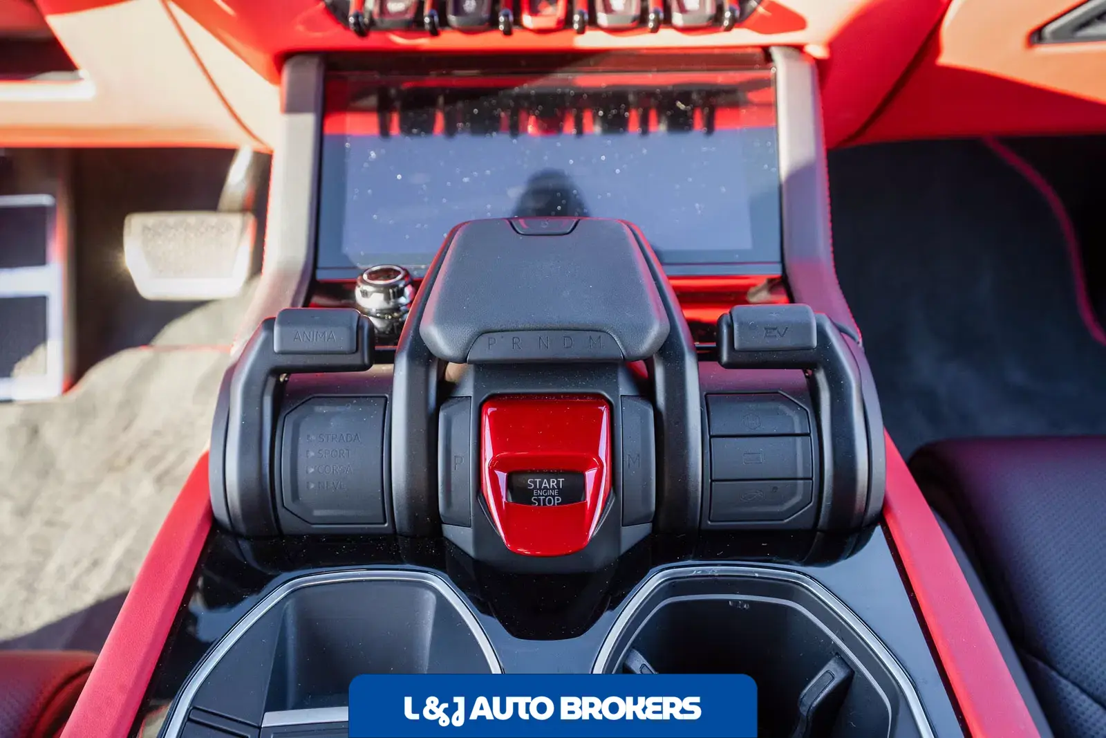 2025 Lamborghini Urus SE