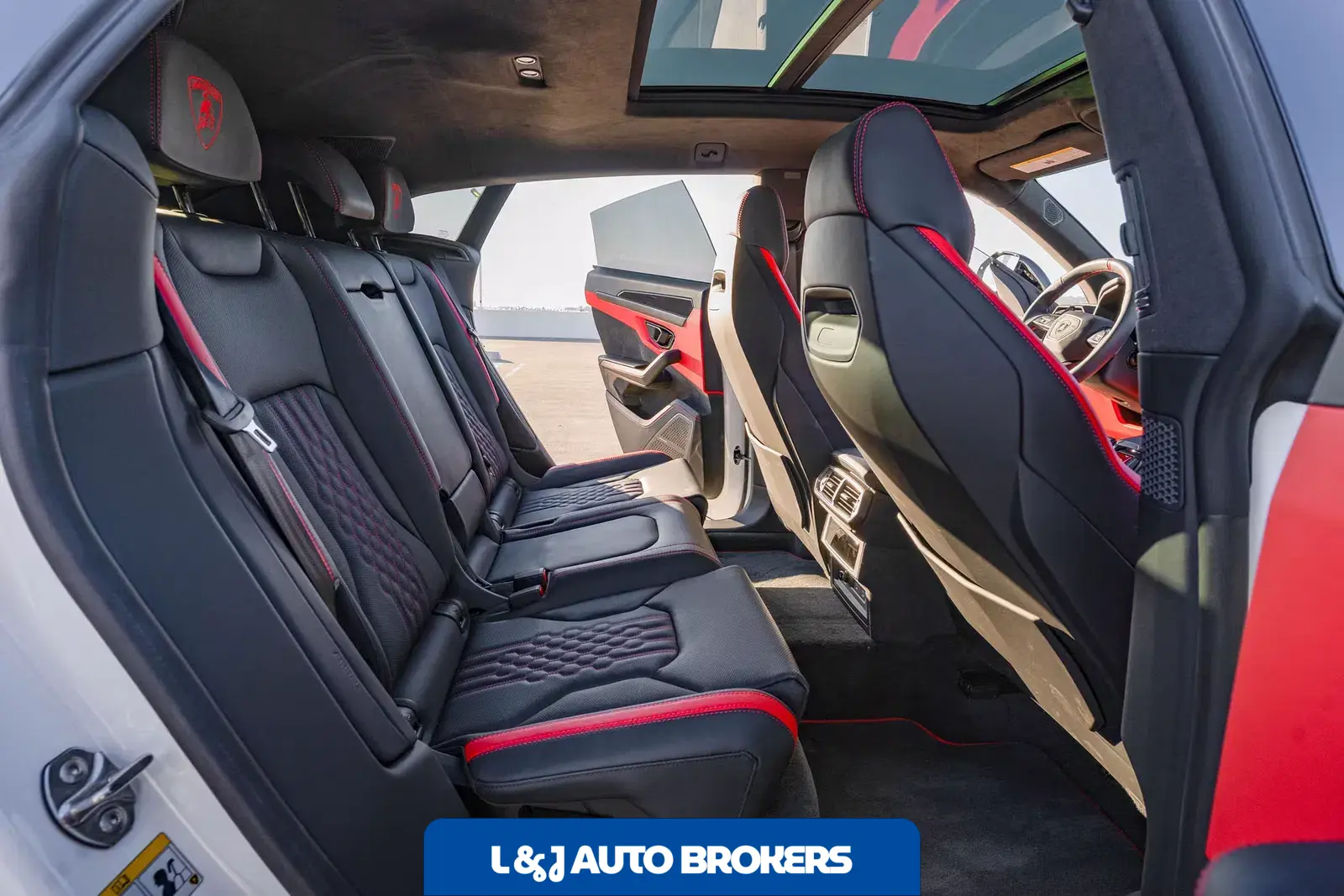 2025 Lamborghini Urus SE