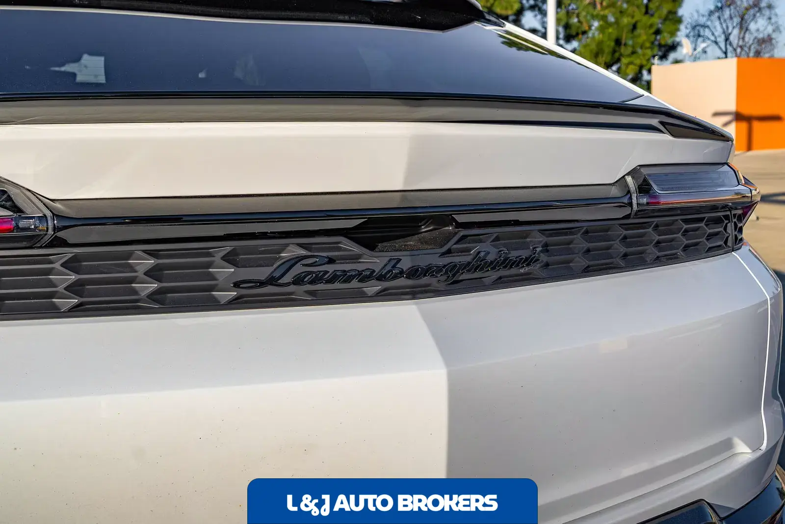 2025 Lamborghini Urus SE