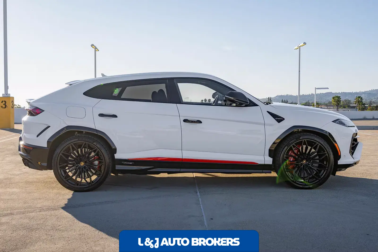 2025 Lamborghini Urus SE