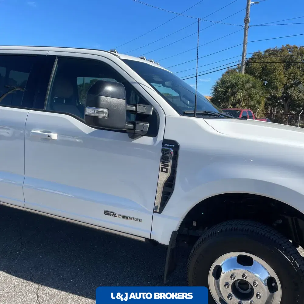 2024 Ford F-350 Super Duty Lariat