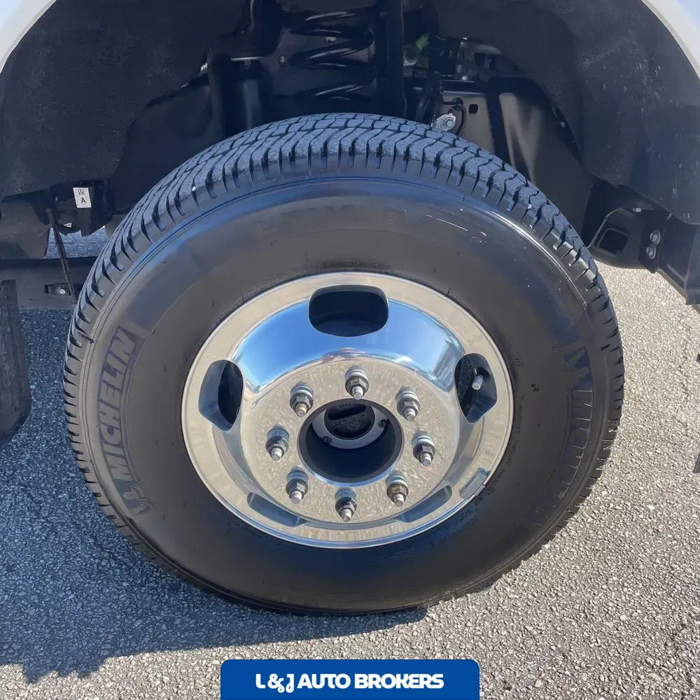 2024 Ford F-350 Super Duty Lariat