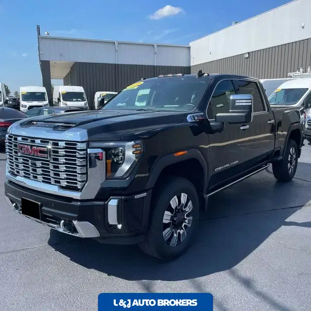 2024 GMC Sierra 2500 Denali