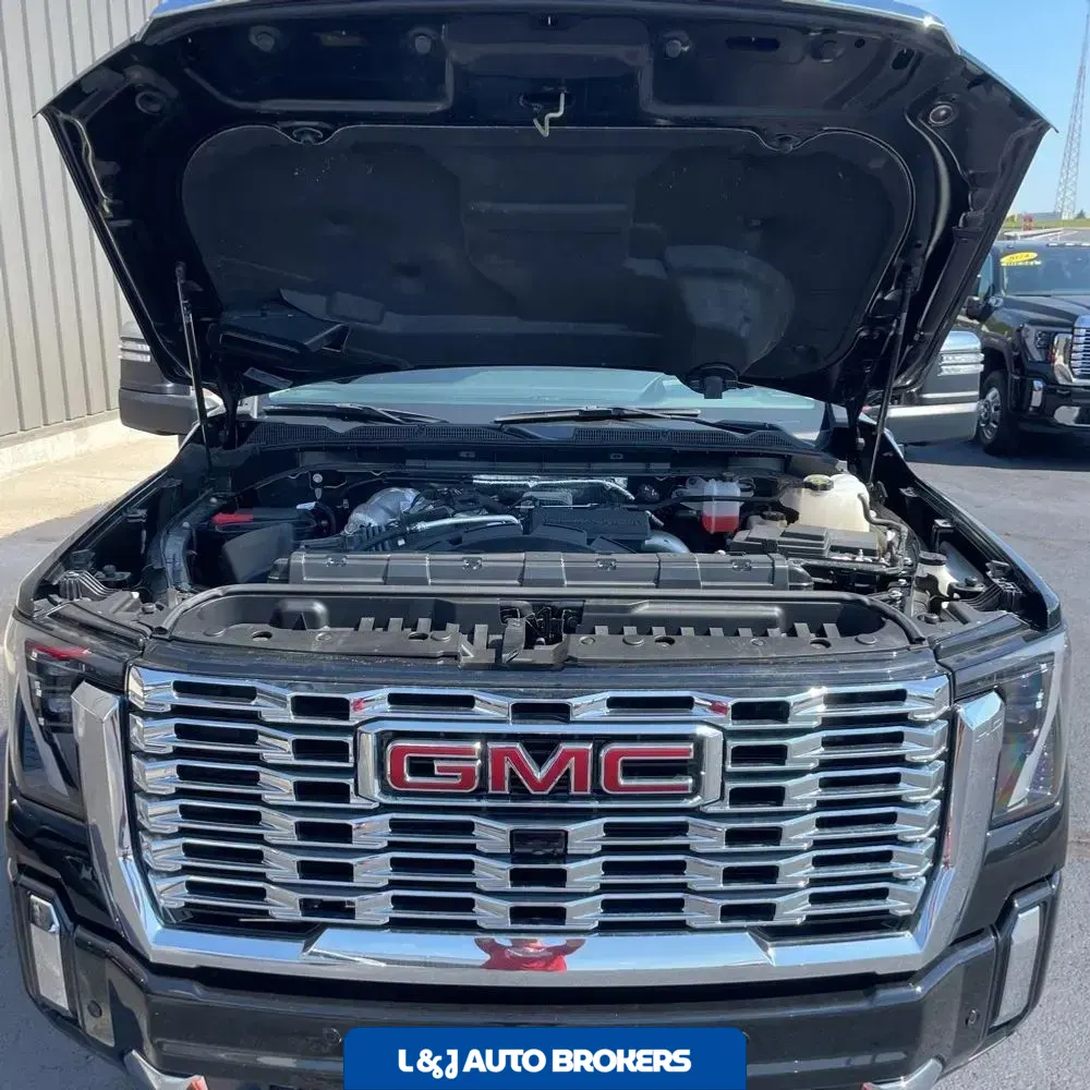 2024 GMC Sierra 2500 Denali