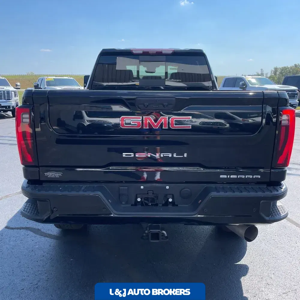2024 GMC Sierra 2500 Denali
