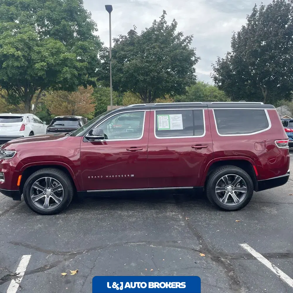 2024 Jeep Grand Wagoneer Base