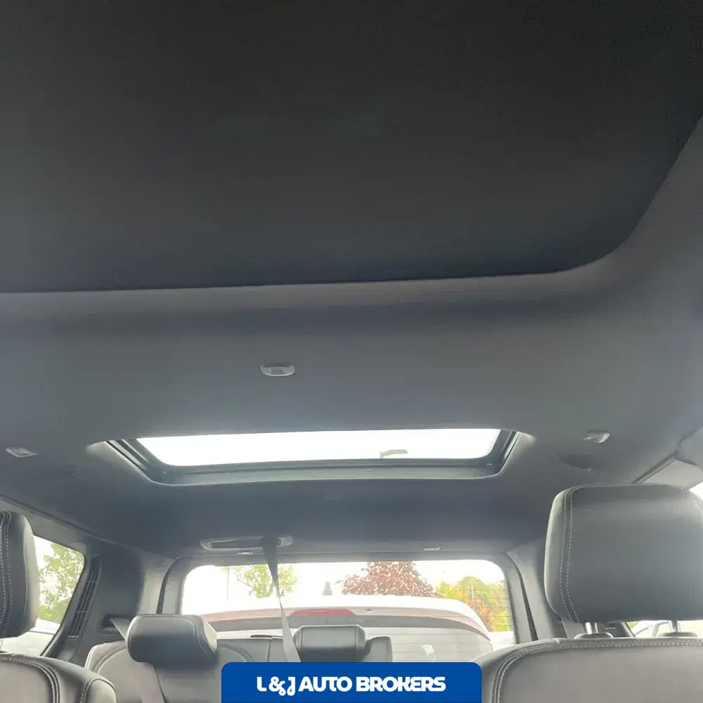 2024 Jeep Grand Wagoneer Base