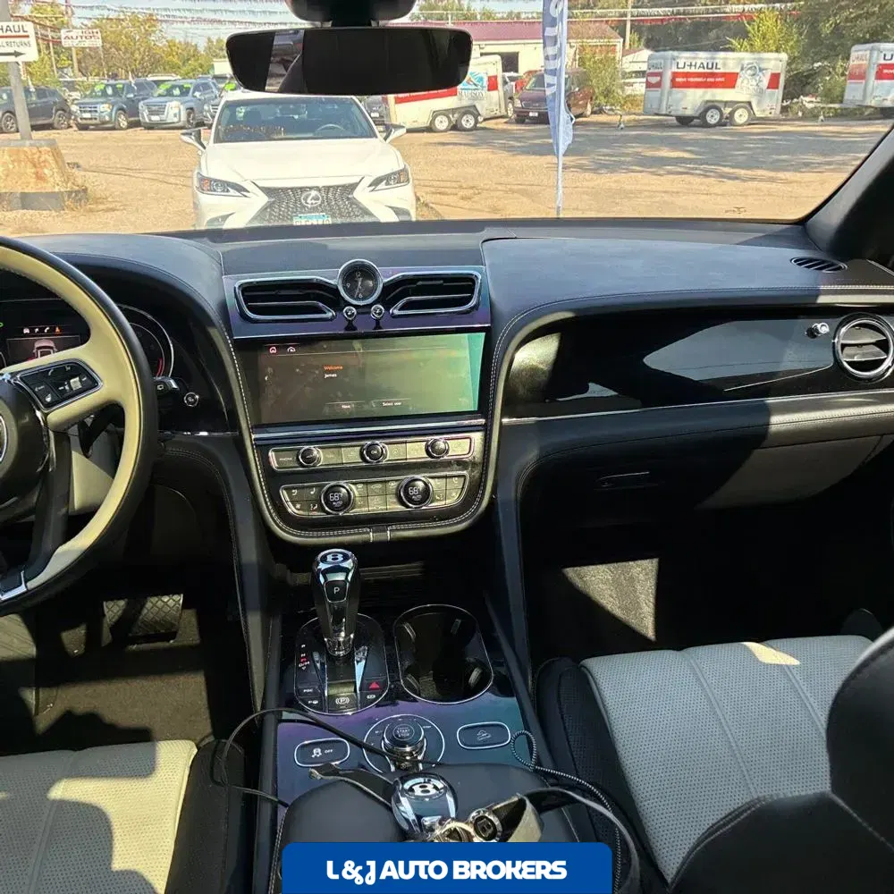 2021 Bentley Bentayga V8