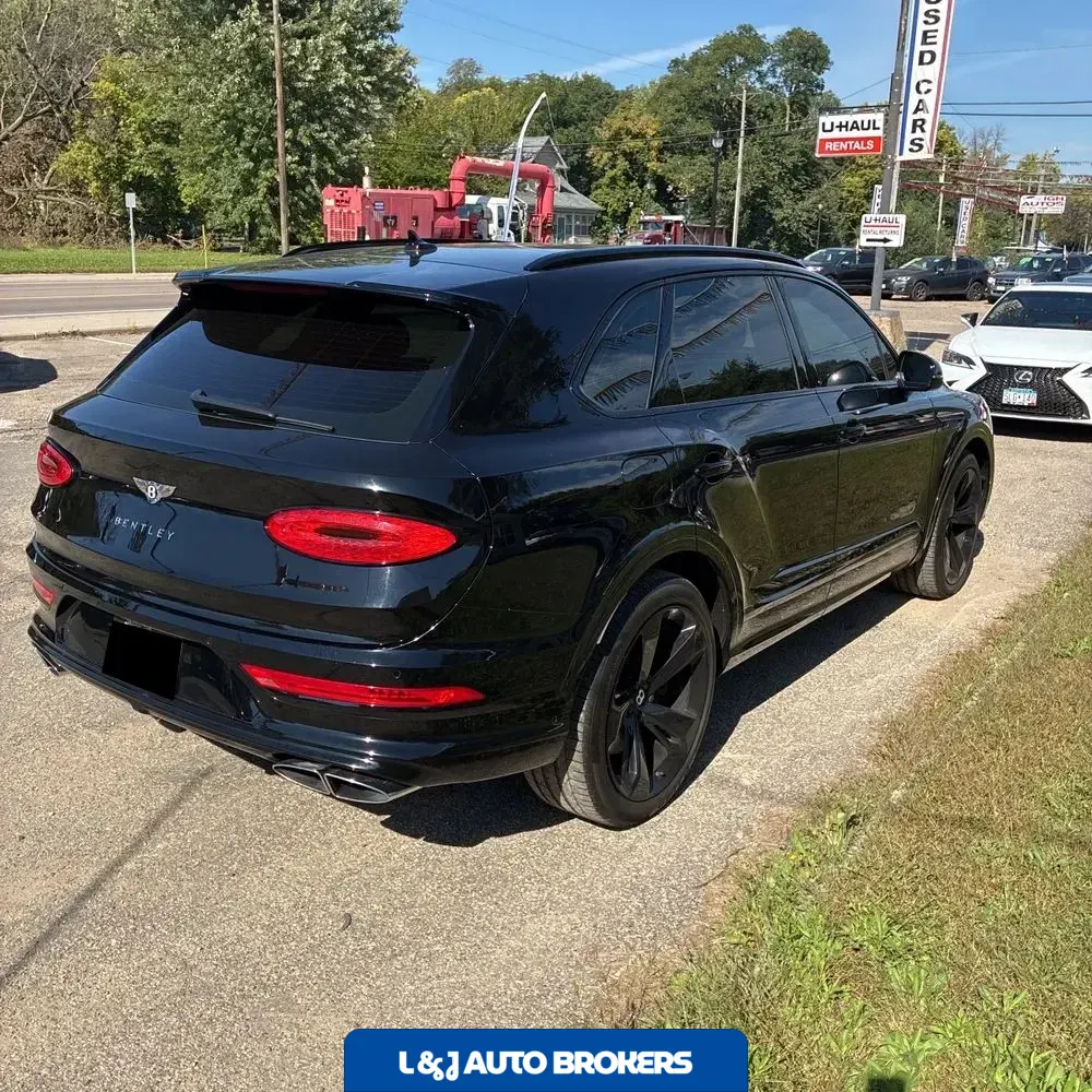 2021 Bentley Bentayga V8